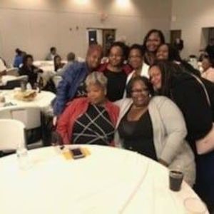 Meet your Posher, Sheila